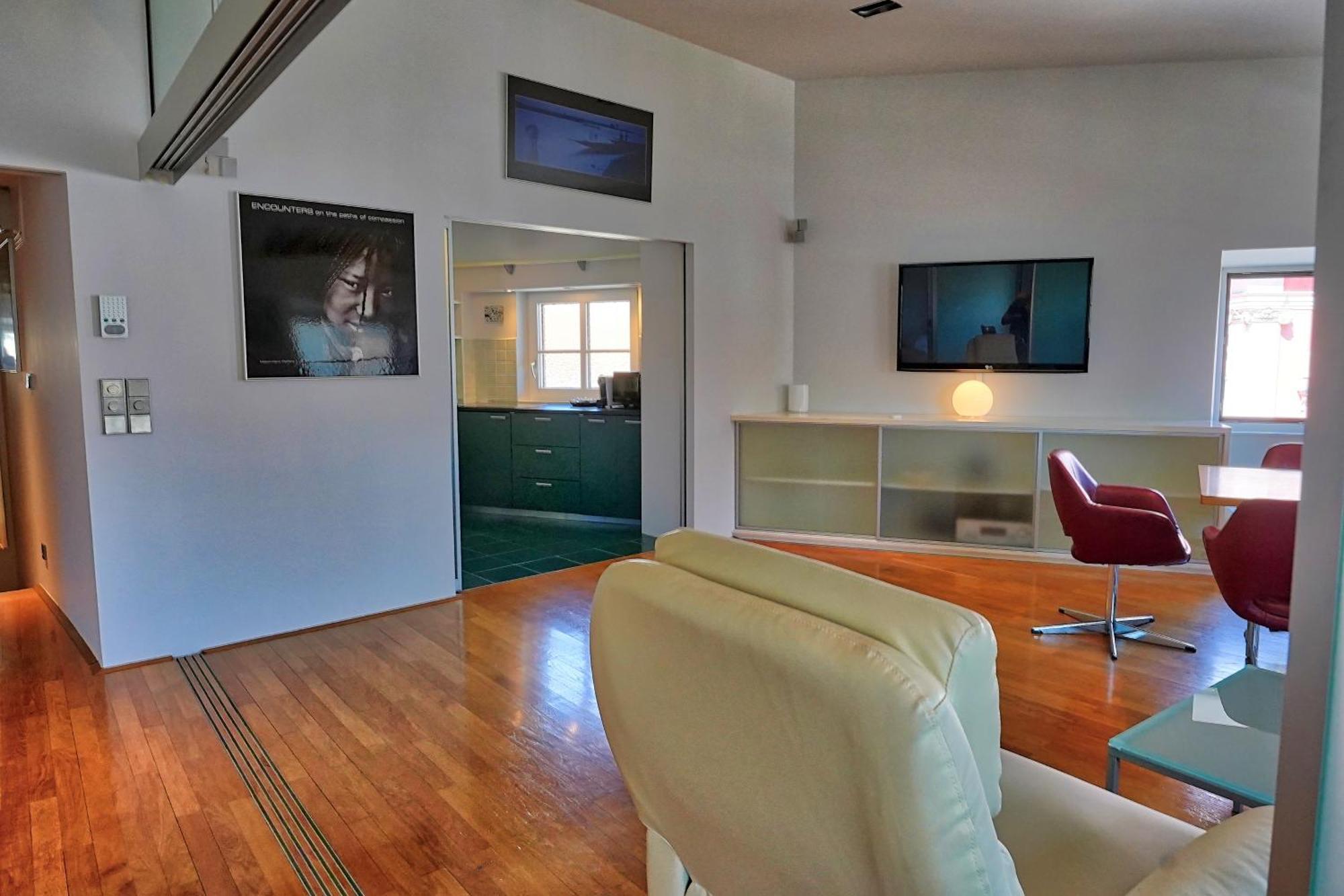 Poet Apartment Ljubljana Ngoại thất bức ảnh