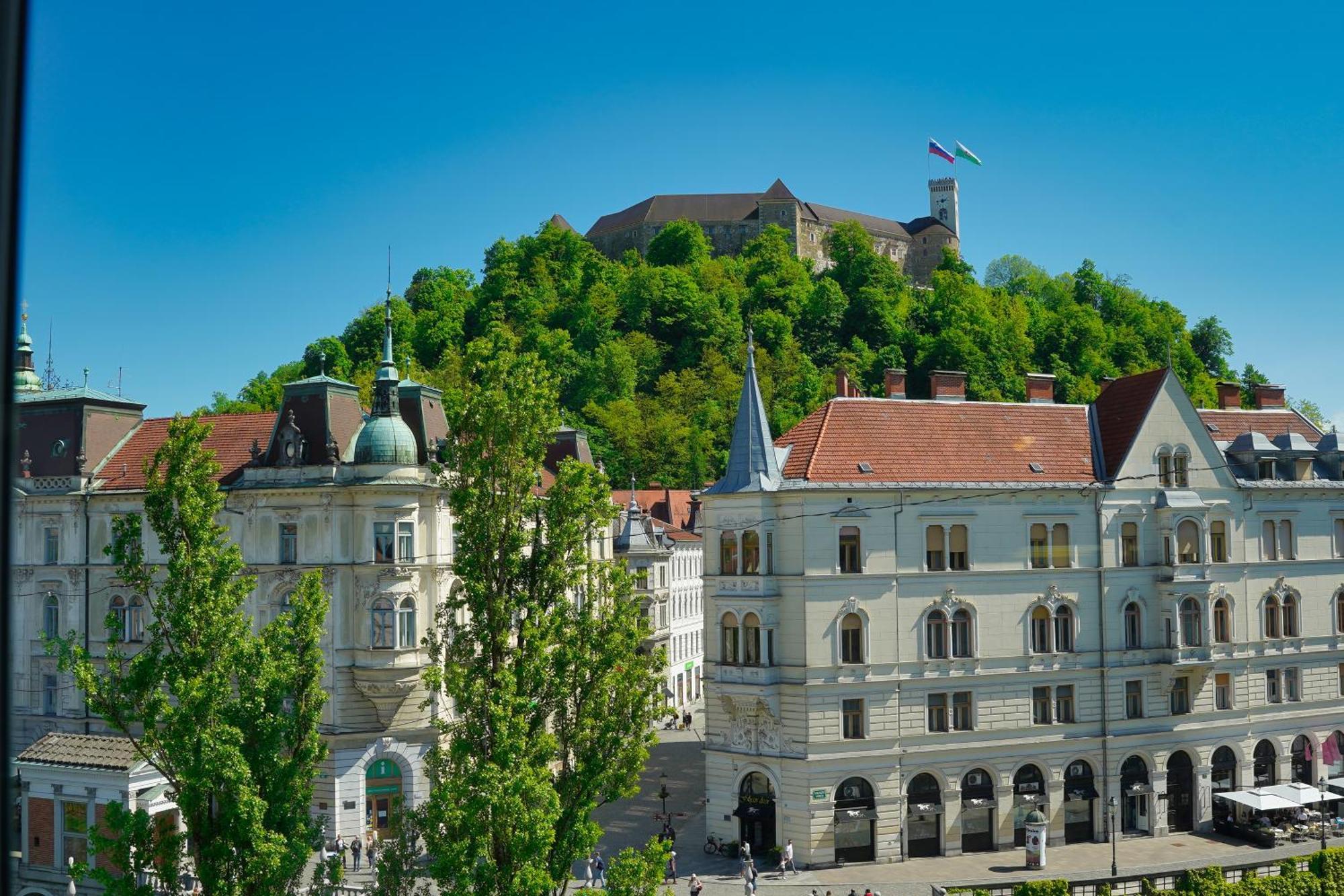 Poet Apartment Ljubljana Ngoại thất bức ảnh